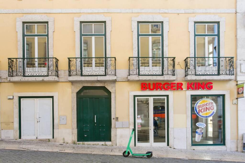 Jp39 - Baixa 18Th Century Tiles Apartment With 2 Bdr! Lisboa Extérieur photo